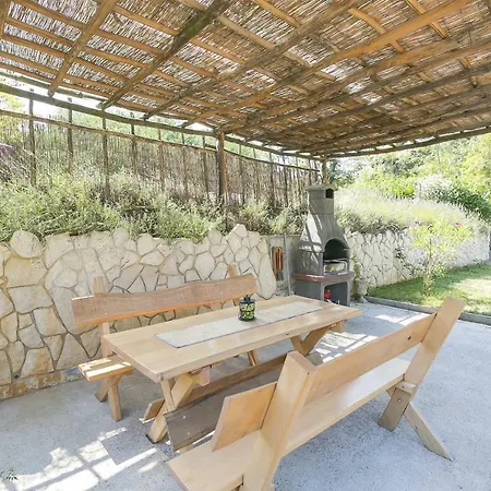 House Stone Cubanici